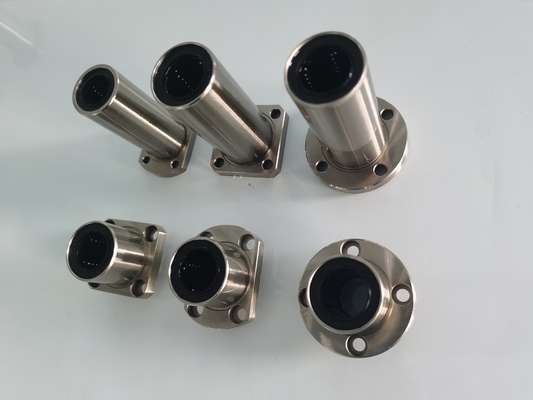 OEM SUS Bola de aço GCR15 Arbusto de flange redonda para movimento linear